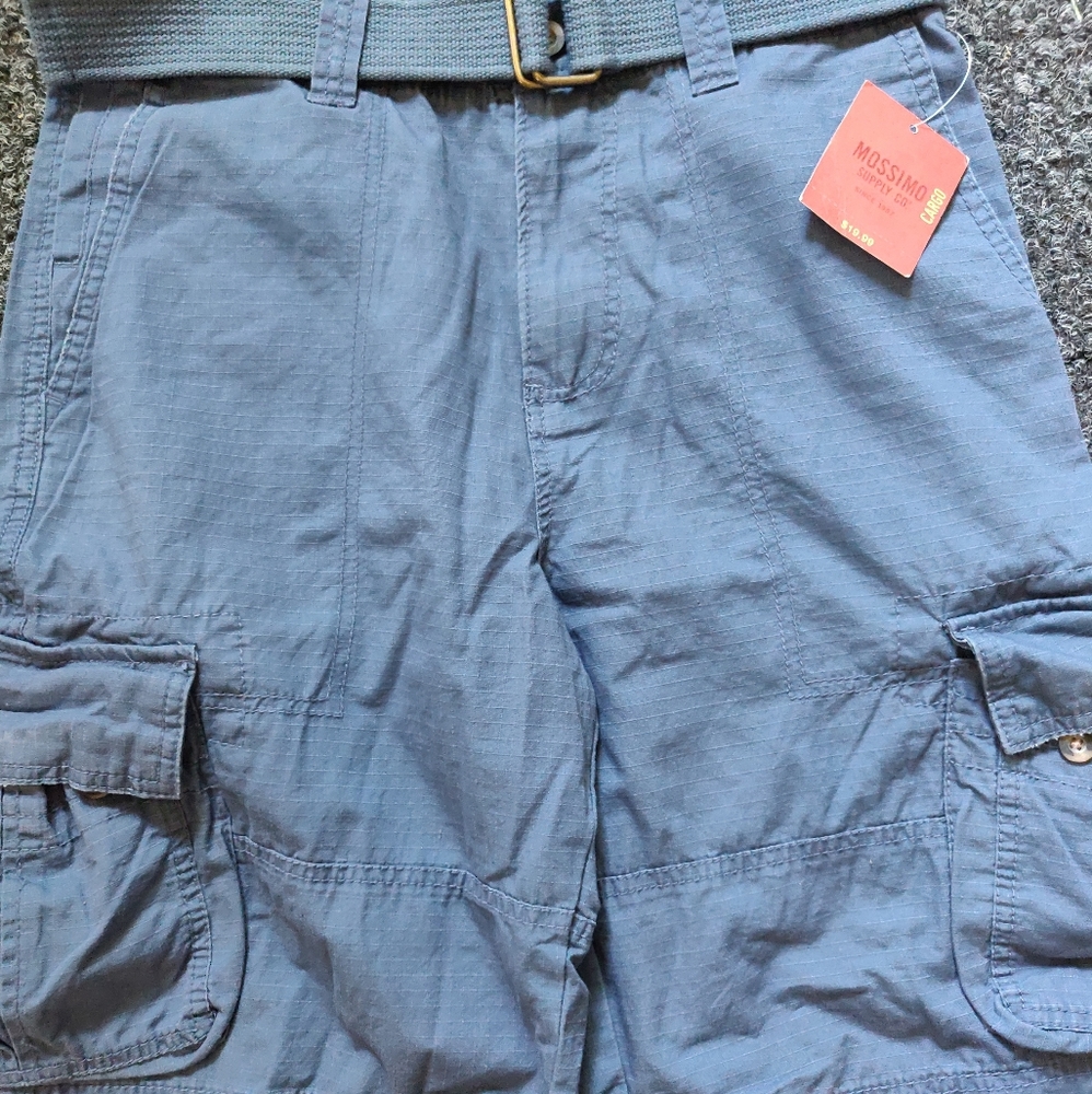 Mossimo belted cargo shorts 30 New